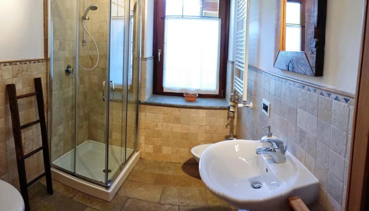 Bed and Breakfast Le Renard D'Introd Esterno foto