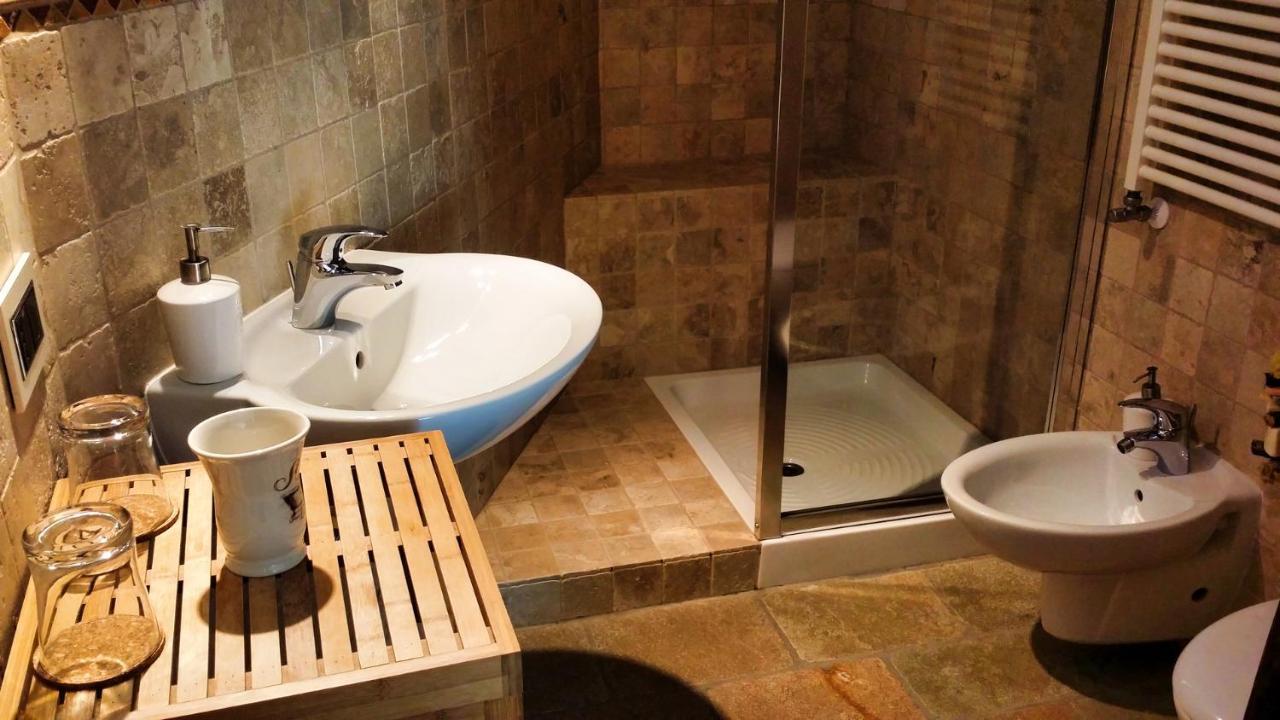 Bed and Breakfast Le Renard D'Introd Esterno foto