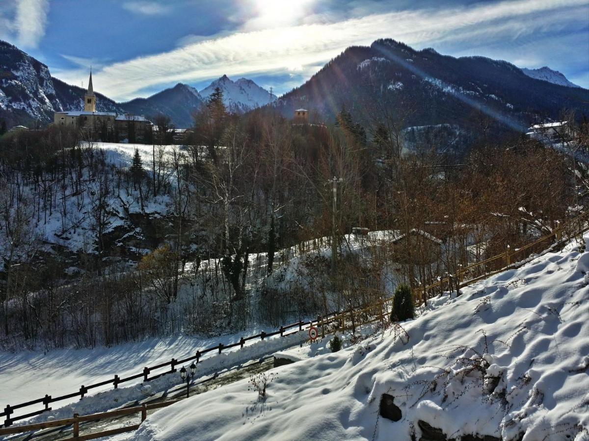 Bed and Breakfast Le Renard D'Introd Esterno foto